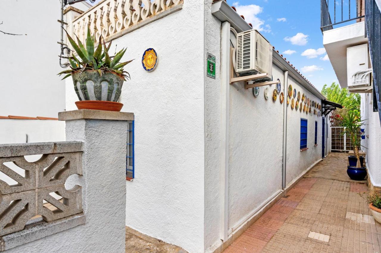 Villa Welcs Casa 077 Emp Cerca Del Mar Empuriabrava Esterno foto